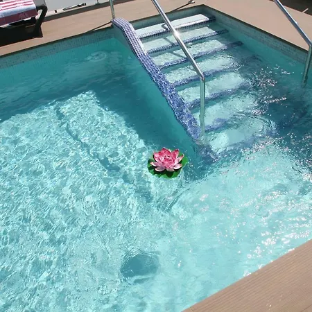 Balcon De - Adults Only